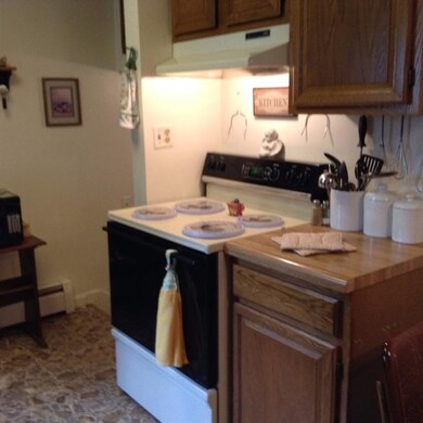 301 Filbert St, New Carlisle, IN 46552 - photo 5