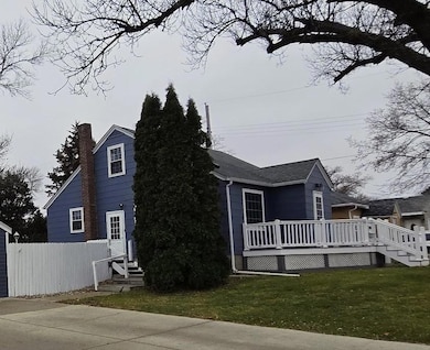 408 2nd St NE, Pipestone, MN 56164 - photo 4