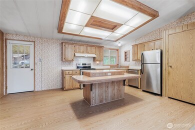 7170 N van Decar Rd SE, Port Orchard, WA 98367 - photo 7