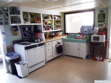 64 Sherwood Ave, Rensselaer, NY 12144 - photo 2