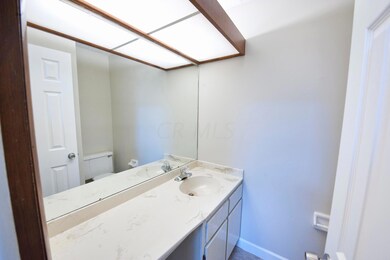 884 Westbury Ln S unit 1D, Columbus, OH 43228 - photo 7