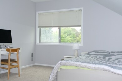 1332 Greenfield Ct, Naperville, IL 60564 - photo 5