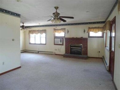 511 Pleasant St, Winthrop, MA 02152 - photo 2