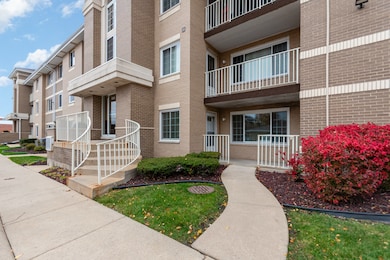 4219 W 76th St unit 106, Chicago, IL 60652 - photo 2