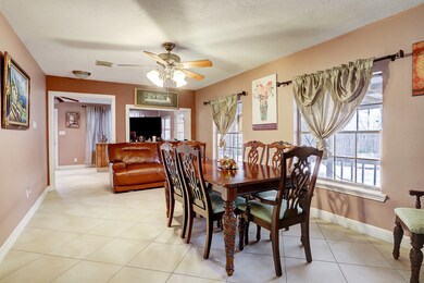 1950 Laverne St, Houston, TX 77080 - photo 5