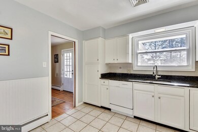 109 Spring Valley Dr, Annapolis, MD 21403 - photo 6