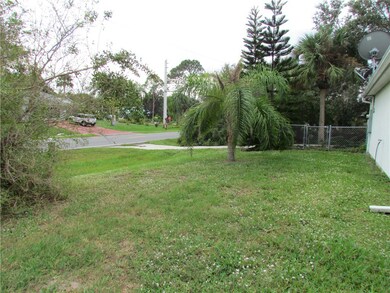 RV/boat access with gated storage pad
