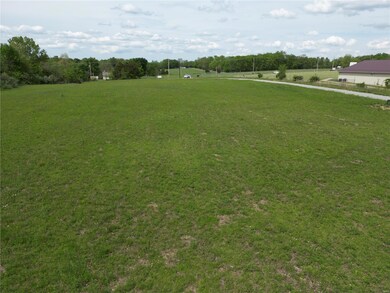 10 Weatherby Ln, Farmington, MO 63640 - photo 2