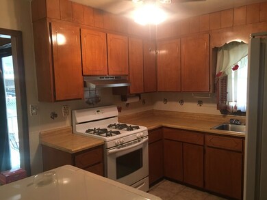 1833 Kitchens Rd unit B10, Macon, GA 31211 - photo 4