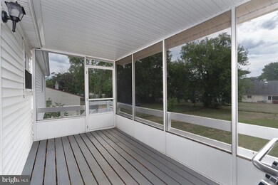 18 Sandal Ln, Willingboro, NJ 08046 - photo 7