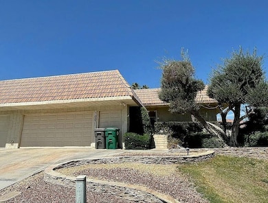 fed18bee52b34e3fb826661f1ee42994-uncropp