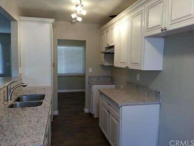 400 N Laurel Ave, Upland, CA 91786 - photo 5