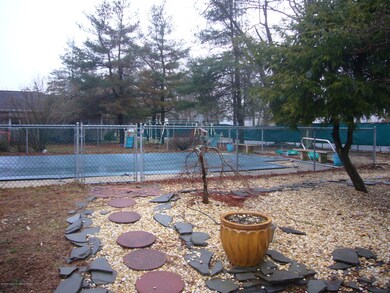 168 w palmer 009