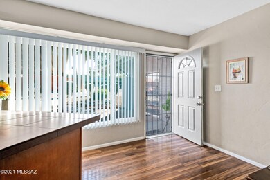 04-Interior Entry Way