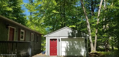 1939 Horseshoe Bend, Tobyhanna, PA 18466 - photo 3