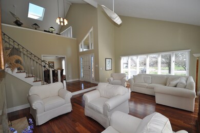 10891 Geist Rd, Fishers, IN 46037 - photo 5