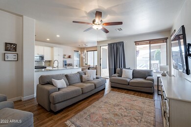 412 N Neuman Place, Chandler, AZ 85225 - photo 6