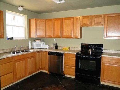 109 Castle Rock Ln, Shawnee, OK 74804 - photo 3