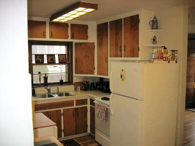 1238 39th St, Des Moines, IA 50311 - photo 7