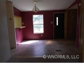 35 Thunder Bay Ln, Hendersonville, NC 28792 - photo 3