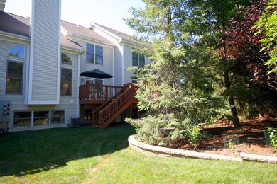 1574 Treeline Ct unit 602, Naperville, IL 60565 - photo 3