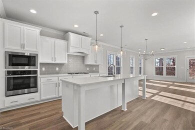 5158 Whaitley Ln, Greensboro, NC 27407 - photo 7