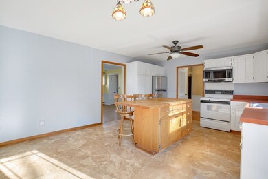 5516 Warren St, Chincoteague Island, VA 23336 - photo 2