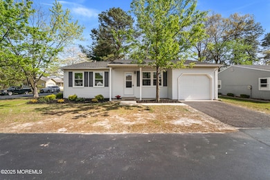 2 Berry Hill Rd unit 72, Whiting, NJ 08759 - photo 5