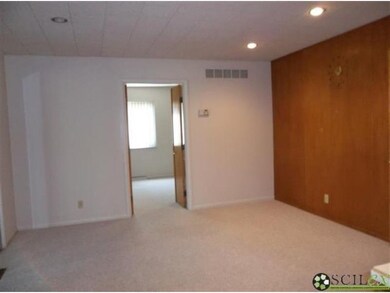 2675 Chestnut St, Columbus, IN 47201 - photo 6