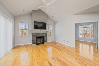 53 Maryview Dr, Webster, NY 14580 - photo 4