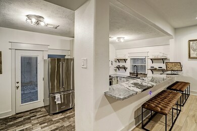 220 W 34th St, Houston, TX 77018 - photo 7