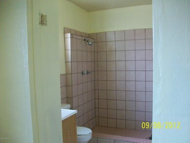 400 W 30th St unit 2, Tucson, AZ 85713 - photo 2