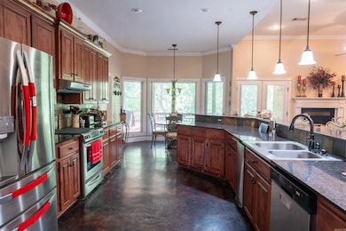 8814 Matt Daniels Ln, Benton, AR 72019 - photo 2