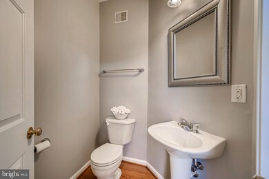 1499 Pangbourne Way, Hanover, MD 21076 - photo 5