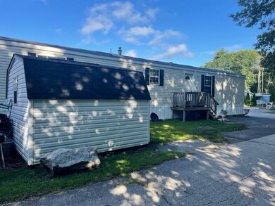 75 S Policy St unit 31, Salem, NH 03079 - photo 2