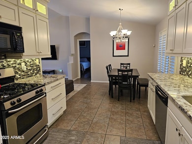 Kitchen Dining 2