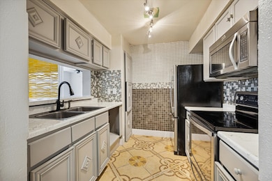 6161 Reims Rd unit 704, Houston, TX 77036 - photo 3