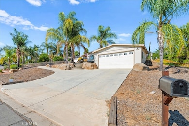 33653 Windmill Rd, Wildomar, CA 92595 - photo 5