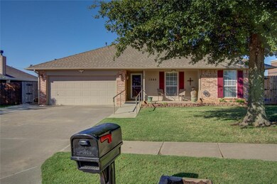 1305 Washington Cir, Moore, OK 73160 - photo 3