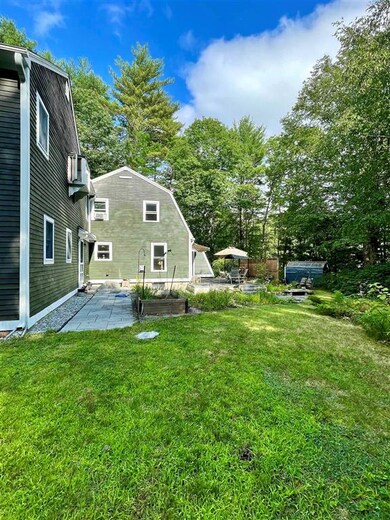 41 Robert Rogers Rd, Dunbarton, NH 03046 - photo 4