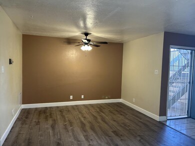 4601 Carlisle Blvd NE unit H-5, Albuquerque, NM 87109 - photo 4