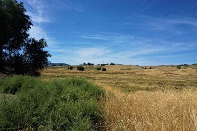 1 Adelaide Ave, Klamath Falls, OR 97603 - photo 4