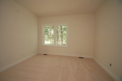 15 Angel Point Cir unit 14B, Goffstown, NH 03045 - photo 5