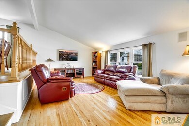 12 Frieda Ln, Kendall Park, NJ 08824 - photo 3