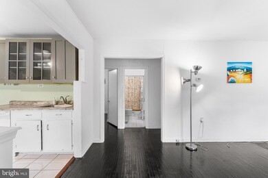 941 Bortons Landing Rd, Moorestown, NJ 08057 - photo 5