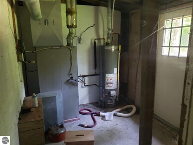 5733 N Hammell Beach Rd, Au Gres, MI 48703 - photo 6