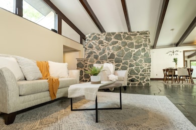 125 Hawthorne Rd, Springfield, OH 45504 - photo 6