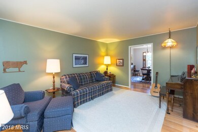 15430 Beachview Dr, Dumfries, VA 22025 - photo 5