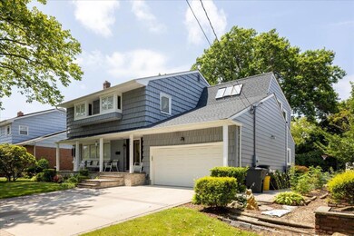 994 S End, Woodmere, NY 11598 - photo 2