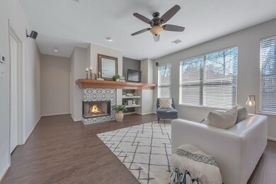 14 Pine Island Place, Spring, TX 77382 - photo 3